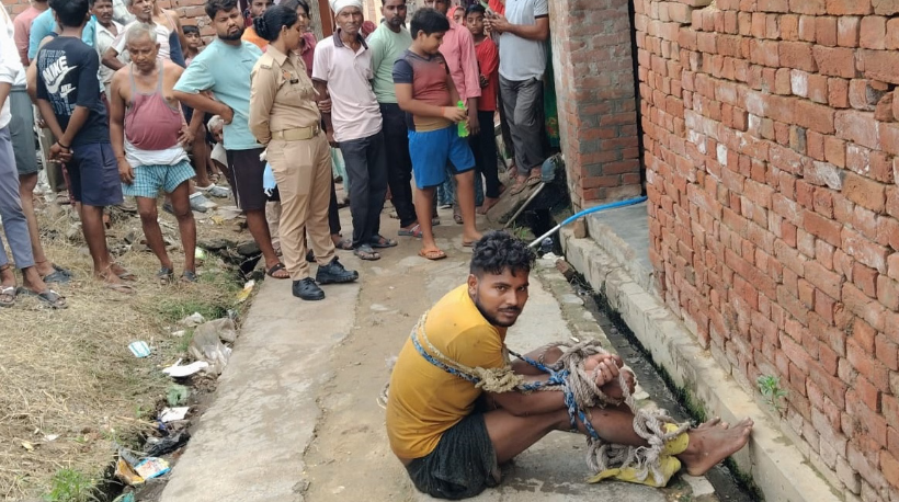 बेटे ने ईंट से कूंचकर की मां की हत्या, बीच-बचाव करने आई बहन को पीटा,पुलिस ने हिरासत में लिया!